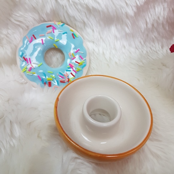 New Sprinkle Rainbow Donut Porcelain Trinket Jar - Picture 3 of 3